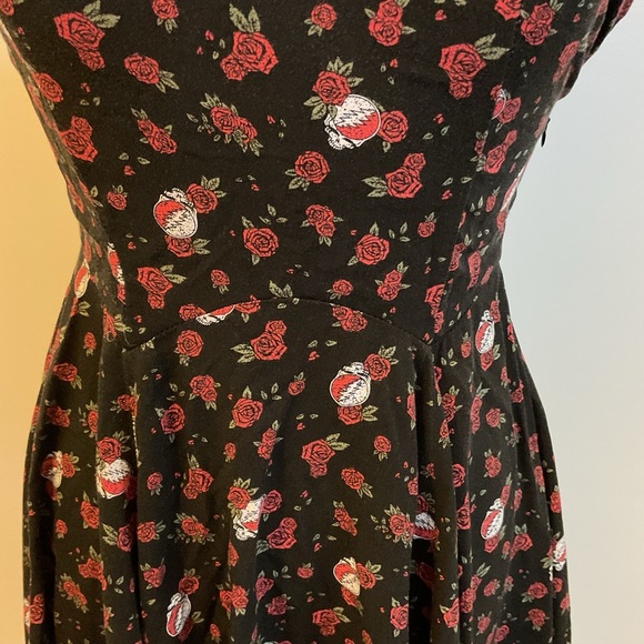 5. By Junkfood Grateful Dead Skull Red Roses Mini dress Spaghetti Straps SZ S - Picture 5 of 10